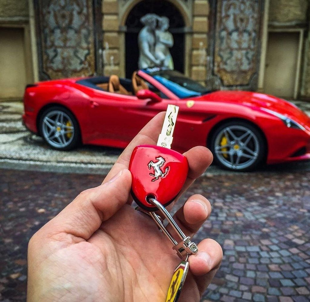 Tour en Ferrari por Italia